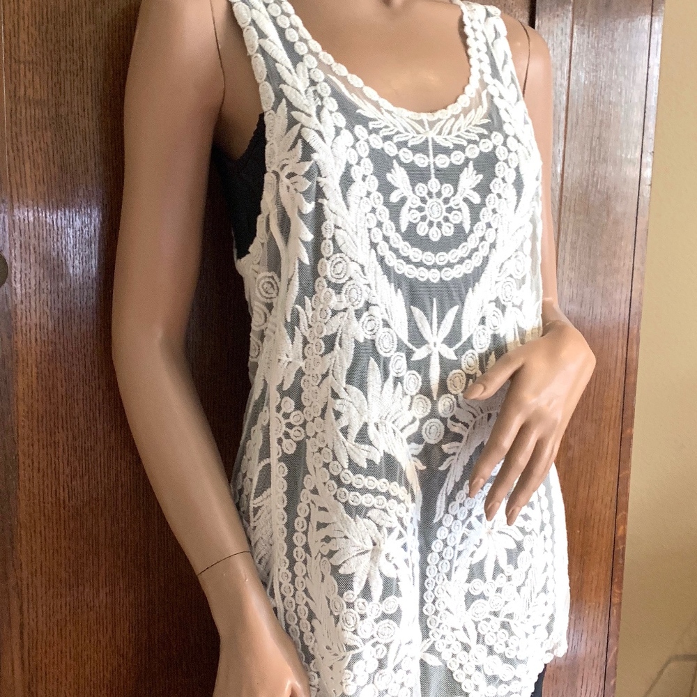 Sheer embroidered ivory tank style top layering